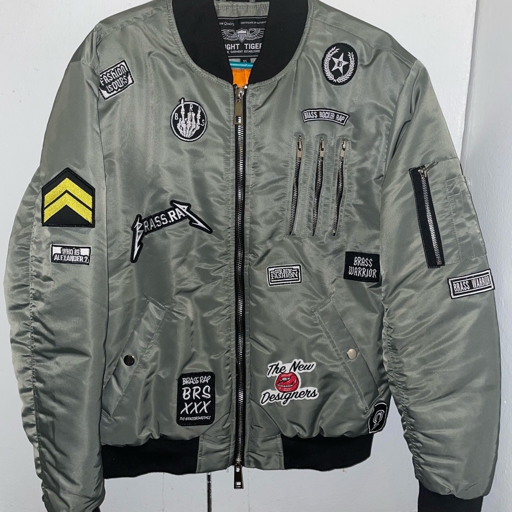 Jacket - Picture 10 of 14